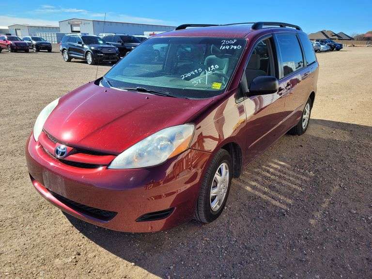 2008 Toyota Sienna Wagon 4D