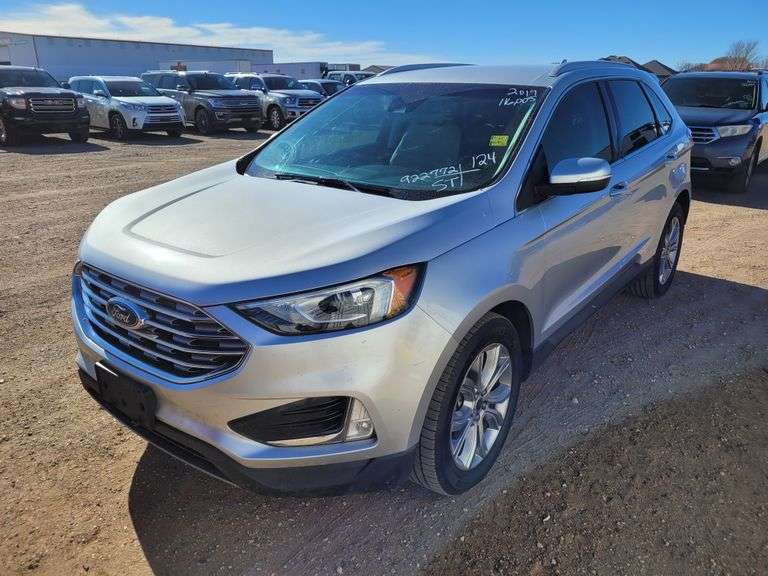 2019 Ford Edge Titanium SUV 4D