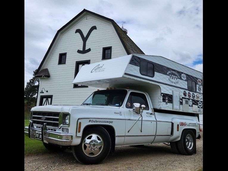 1977 Chevrolet C-30 Camper Special Pickup