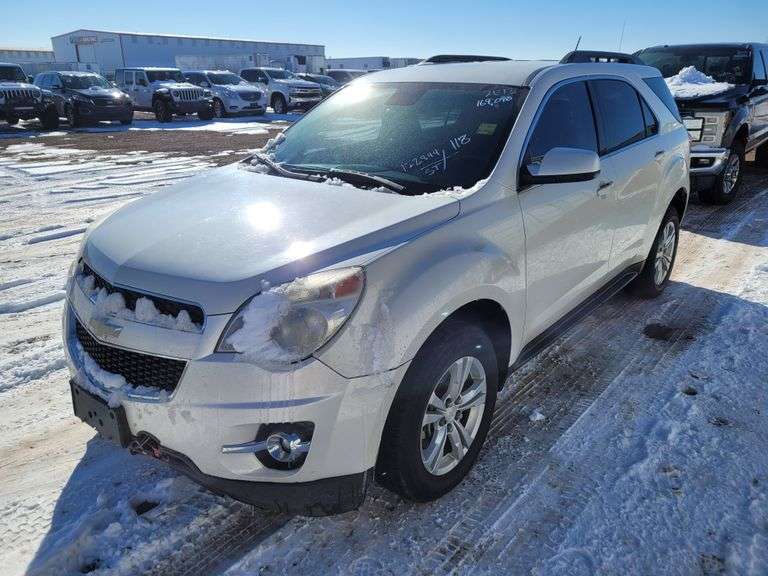 2013  Chevrolet  Equinox LT  SUV 4D