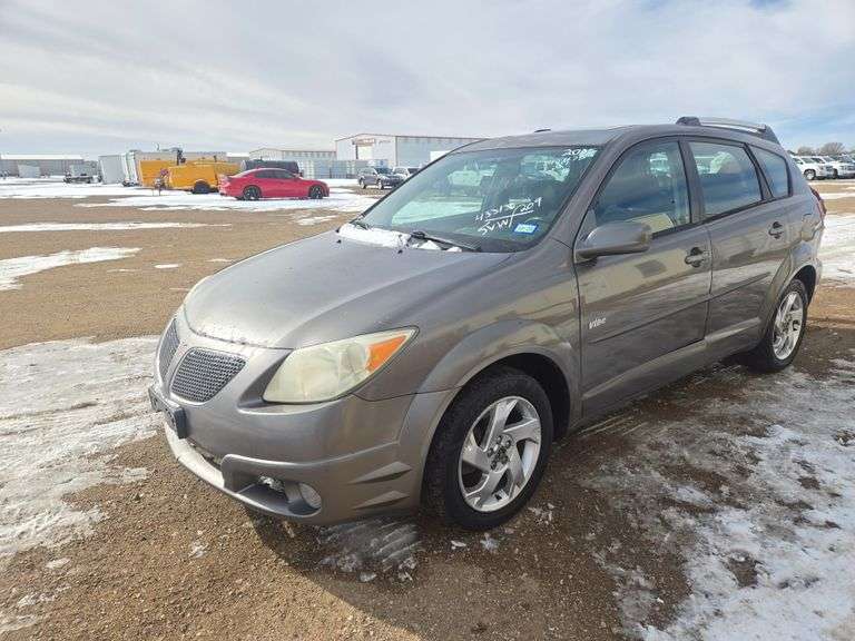2005  Pontiac  Vibe   Hatchback 4D