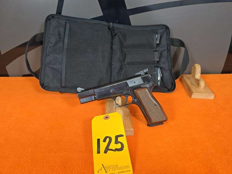 Browning  High power  9mm   Pistol
