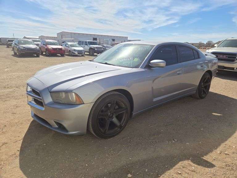 2014 Dodge Charger SXT Sedan 4D