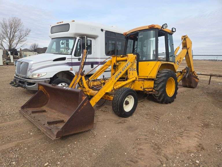 John Deere 210 C Loader Backhoe Project - Assiter Auctioneers