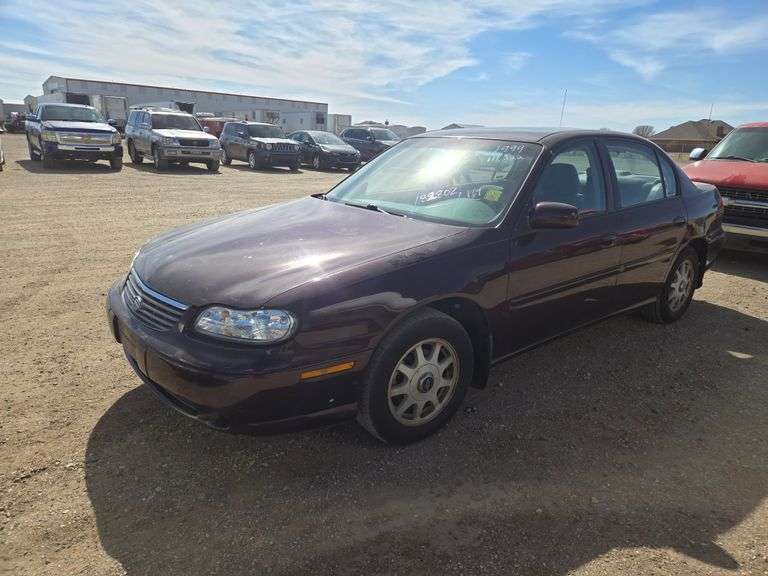 1999 Chevrolet Malibu LS Sedan 4D