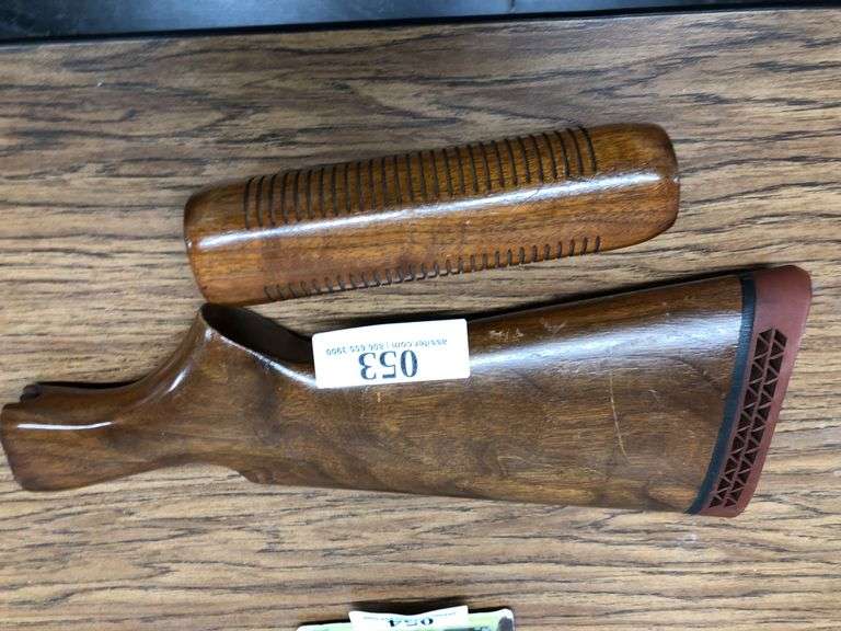Police Model 870 Wood Stock w/Corn Row Fore Grip (Great Condition)