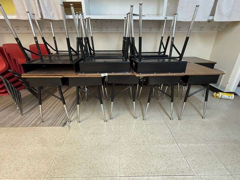 Classroom Cubbie Desks