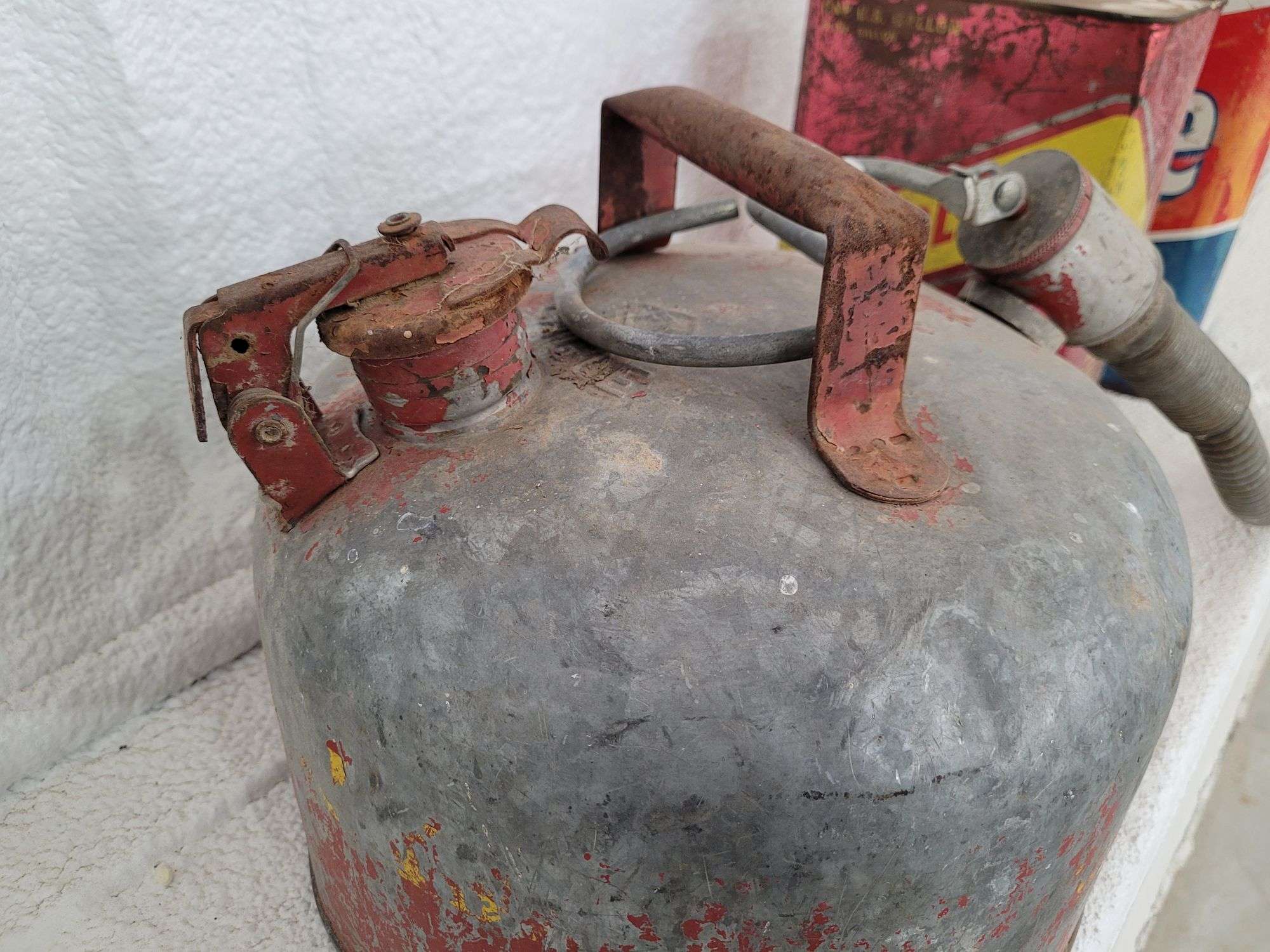 Vintage Zephyr Pride Motor Oil Can, Huffy 1 Gal Gas Can & Metal