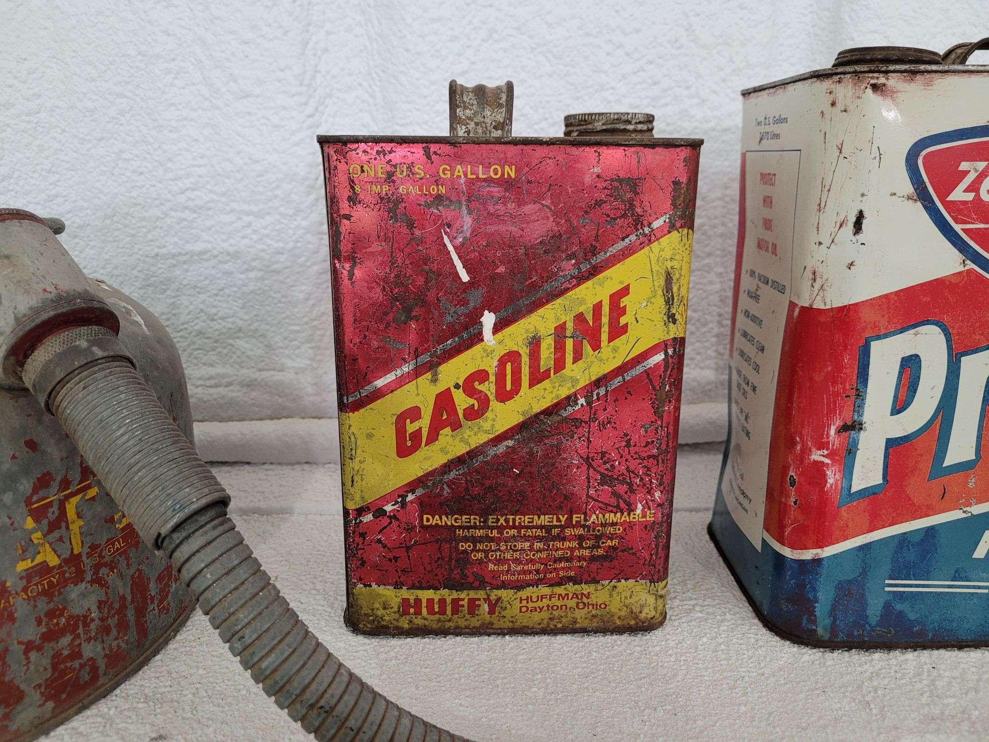 Vintage Zephyr Pride Motor Oil Can, Huffy 1 Gal Gas Can & Metal
