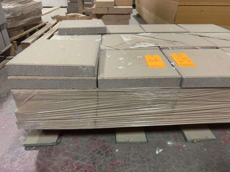 Pallet of Concrete Pavers/Stepping Stones