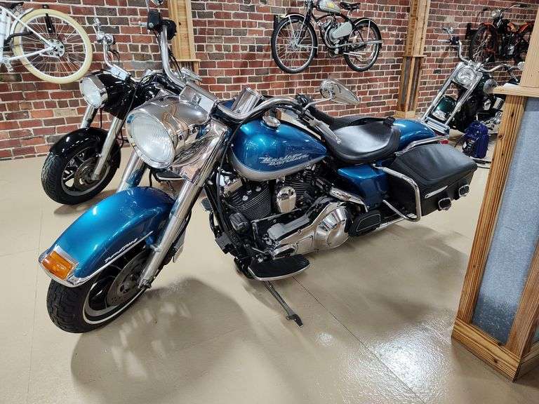 1994 Harley-Davidson FLHR Road King Motorcycle