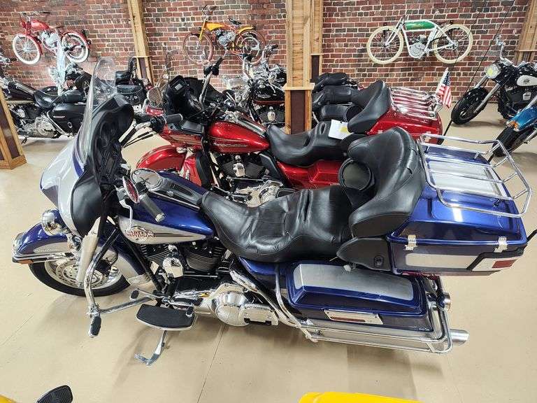 2007  Harley-Davidson  FLHTCU Electra Glide Ultra Classic   Motorcycle