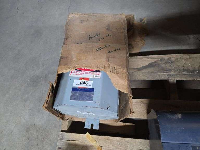Sorgel Transformer 5KVA, Primary 240V-480V, Secondary 120V-240V Tested Good