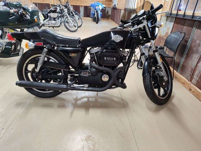 1977 Harley-Davidson Classic Motorcycle