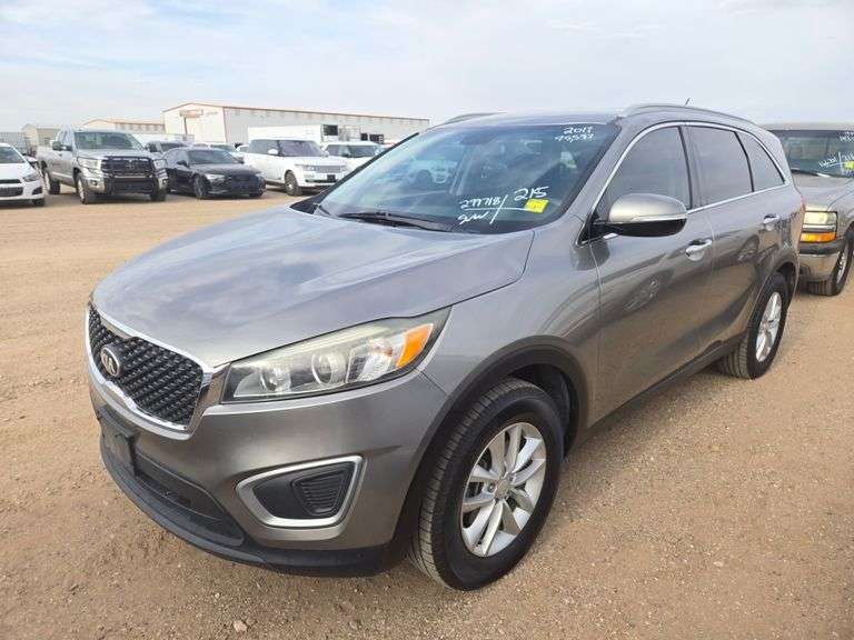 2017  Kia  Sorento LX  SUV 4D