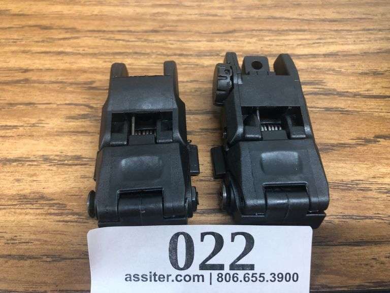 Front & Rear Set Flip-Up Sights for A/R