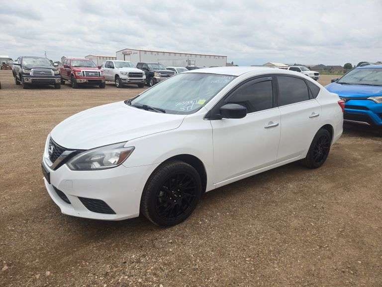 2019  Nissan  Sentra S   Sedan 4D