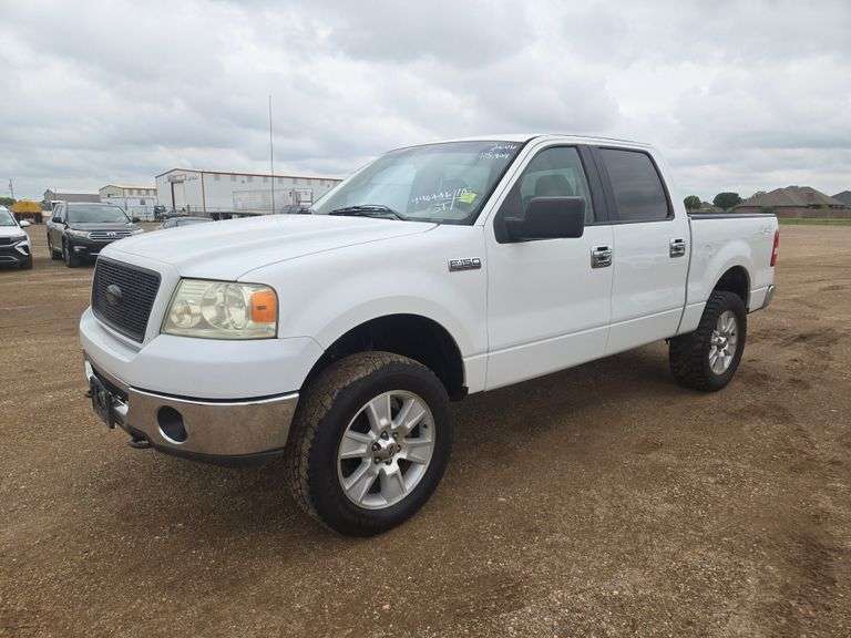 2006  Ford  F150 XLT  Super Crew 4D