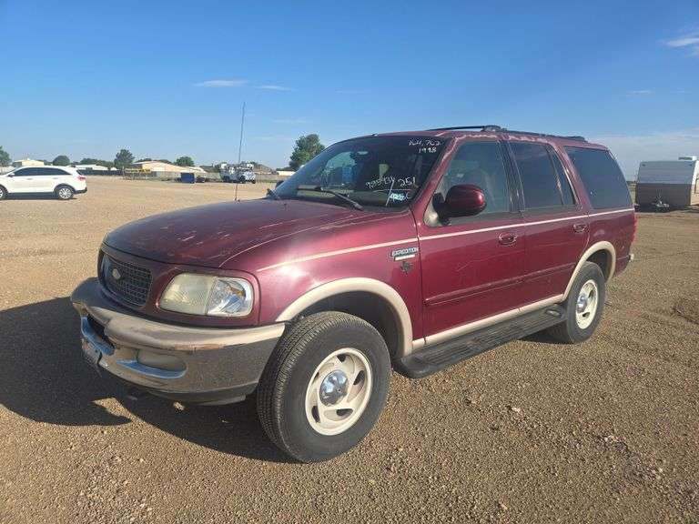 1998  Ford  Expedition Eddie XLT  SUV 4D