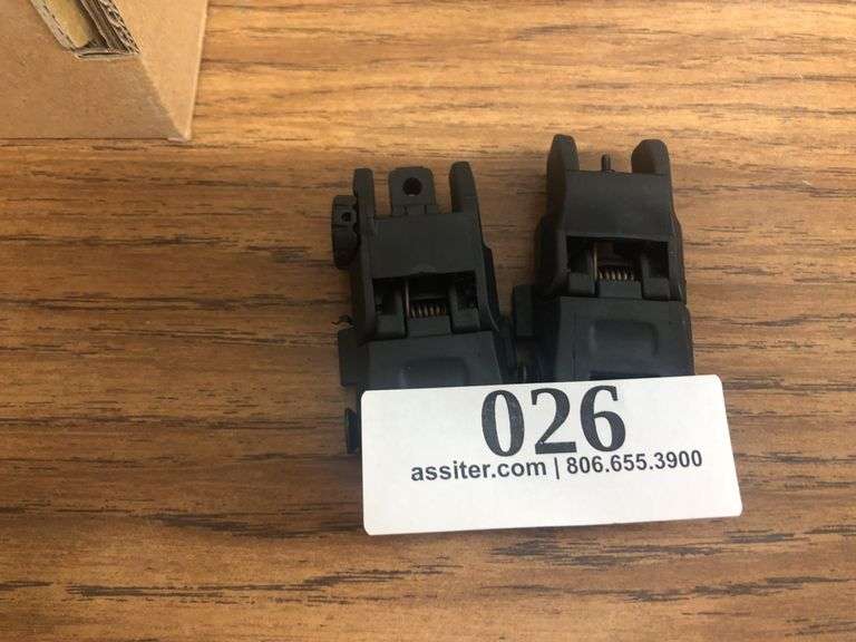 Front & Rear Set Flip-Up Sights for A/R