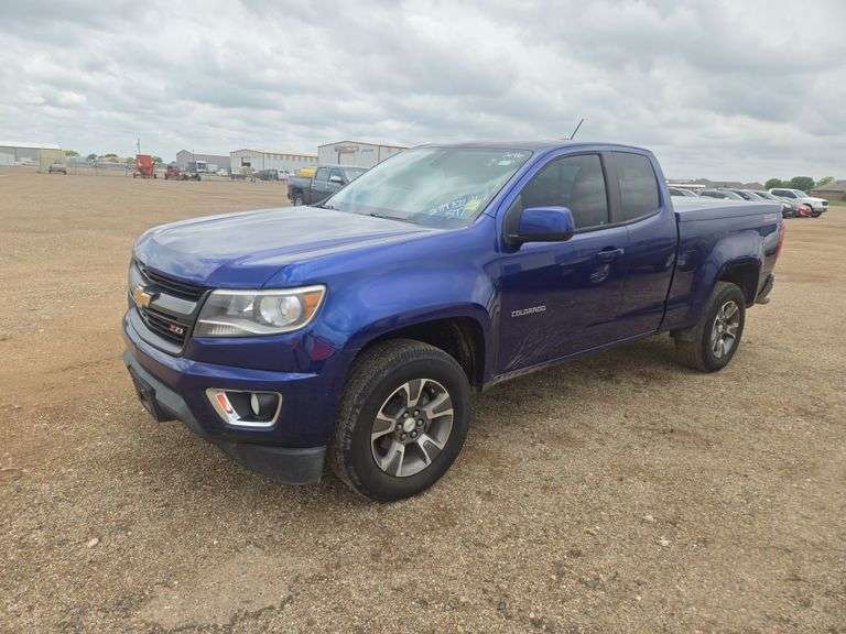 2016  Chevrolet  Colorado Z71  Extended Cab 4D