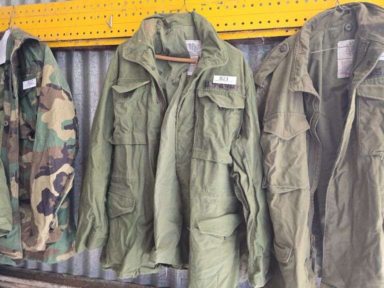 Vintage US Army Jacket sz Small Long