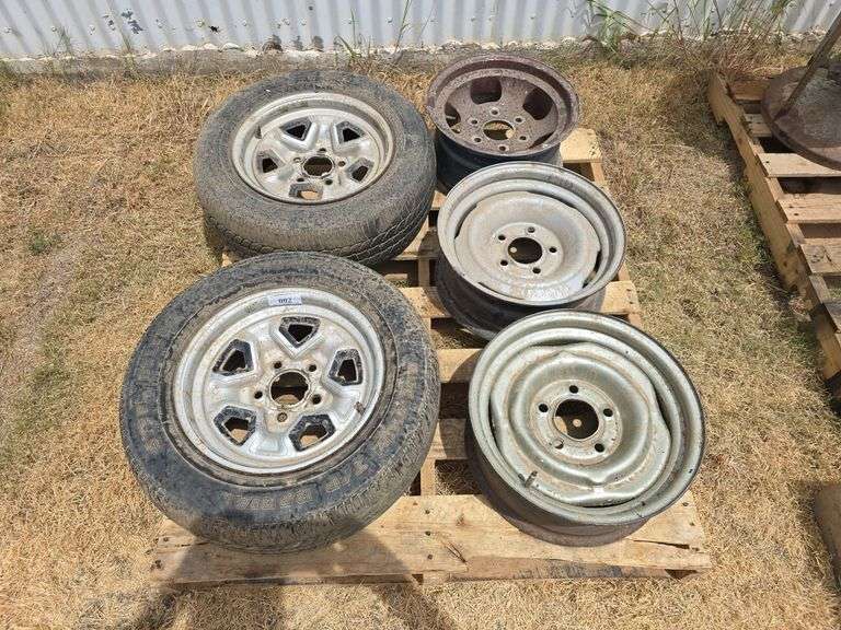 (3) Size 14 Wheels incl. 2 w/P195/65R14 Tires, 1-14  Aluminum 16 hole, & (2) GM 15's