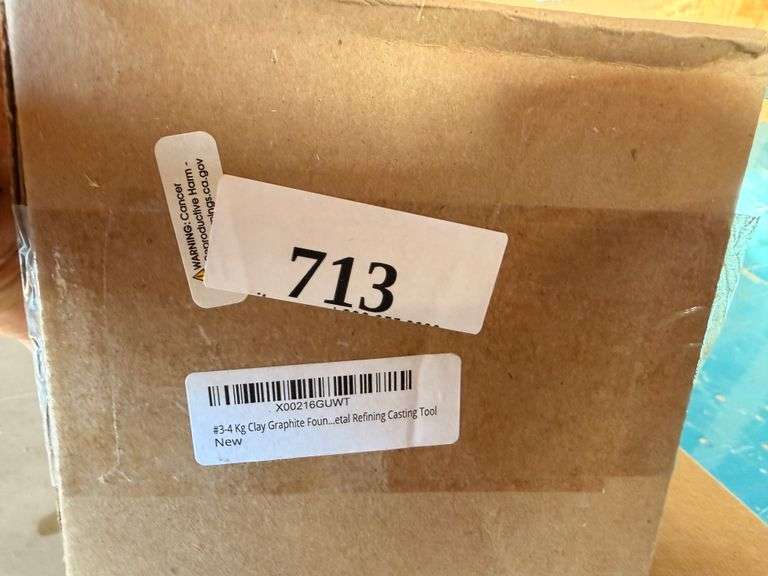 #3-4 Kg Clay Graphite Foundry Crucible, Appears New in Box