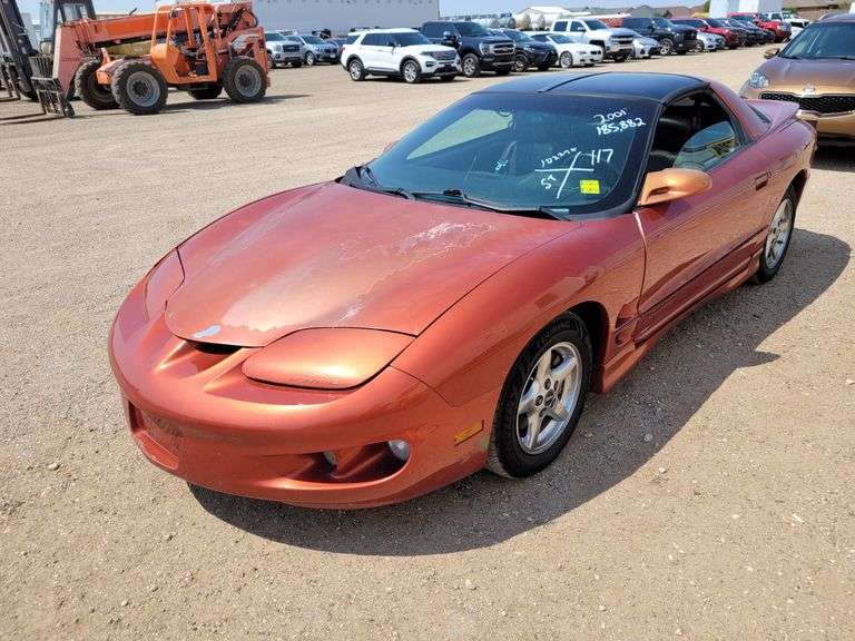 2001 Pontiac Firebird Coupe 2D