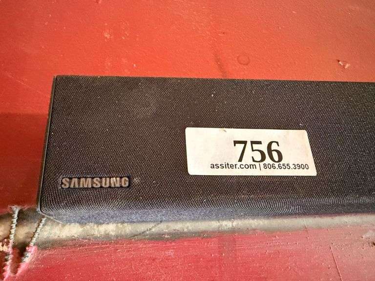 Samsung Soundbar with Subwoofer