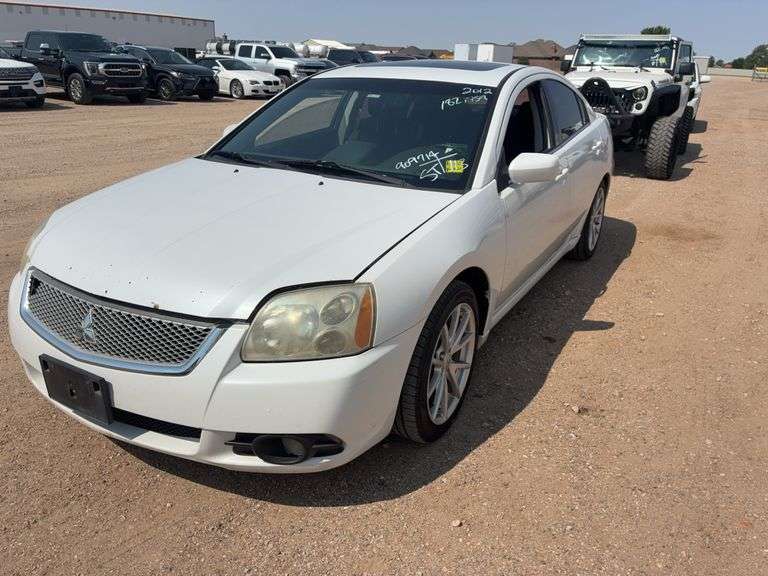 2012 Mitsubishi Galant ES / SE Sedan 4D