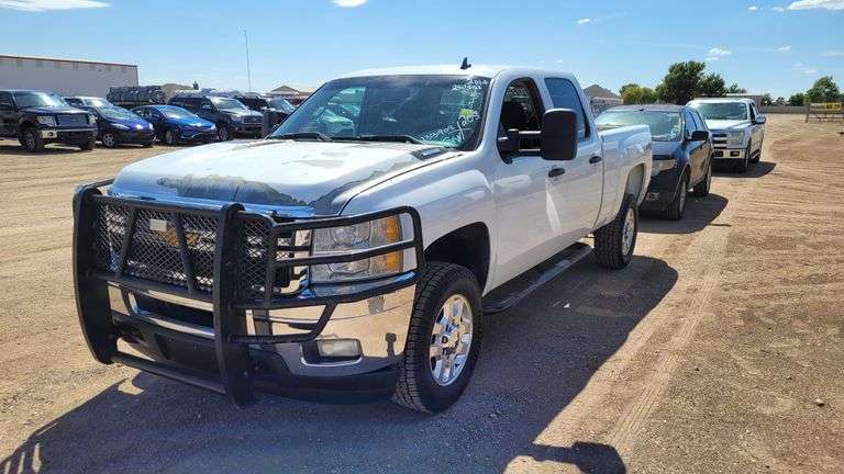 2014  Chevrolet  Silverado 2500 LT  Crew Cab