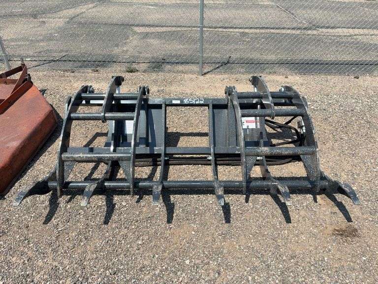 Wolverine  SBG-13-72W Hydraulic Grapple