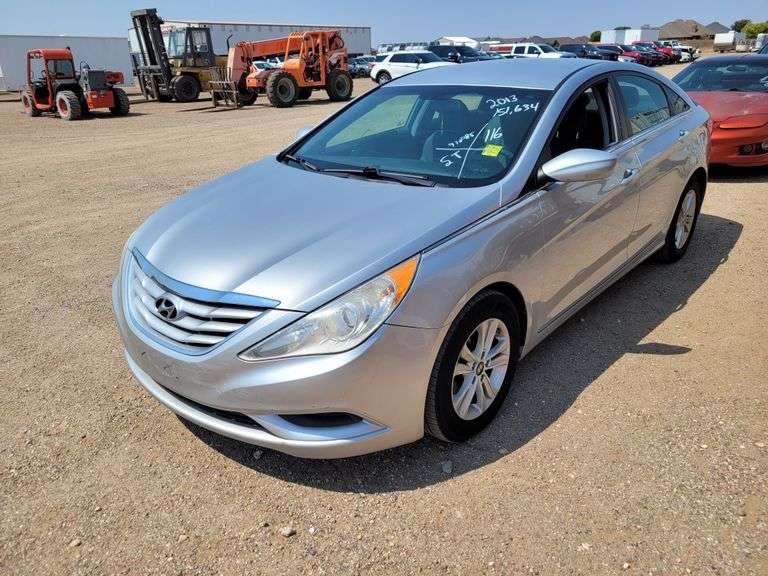 2013 Hyundai Sonata GLS Sedan 4D