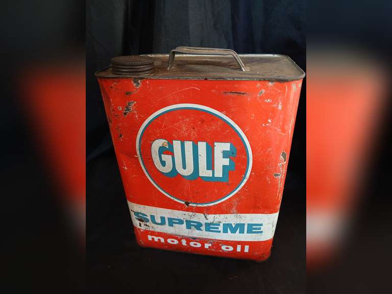 Gulf Supreme Motor Oil orange & white 2 gallon can - Bidaste Auctions
