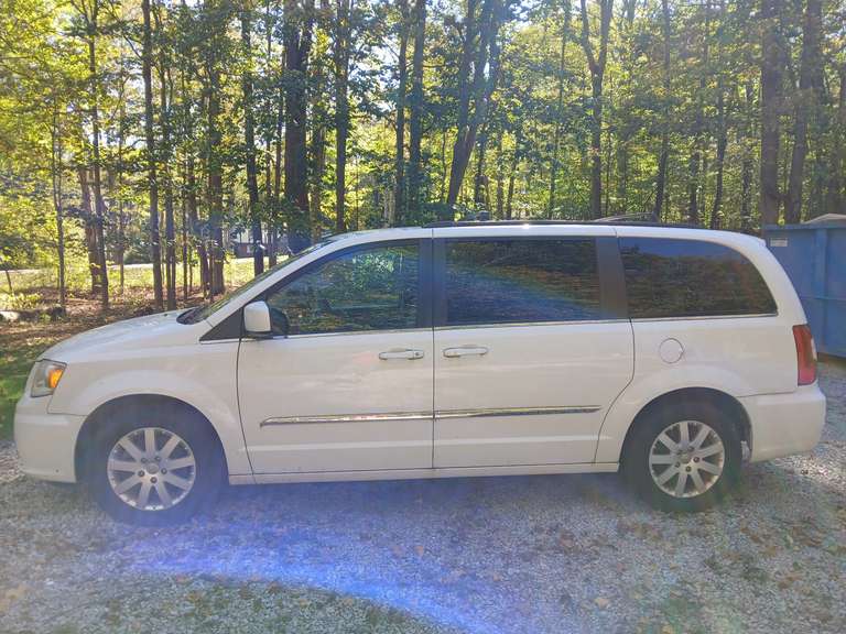 2015 Chrysler, Quality Furniture, Early Games, Sterling, Collectibles, New tools. Novelty OH