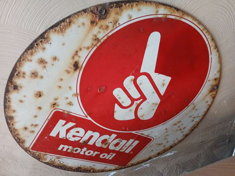 Vintage Kendall Motor Oil sign. 24"round