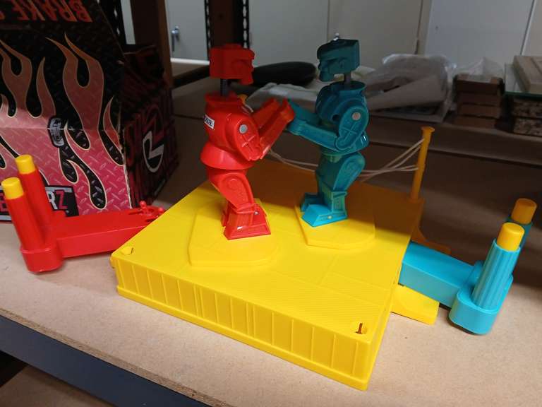 Mattel Rock Em Sock Em Robots - Bidaste Auctions