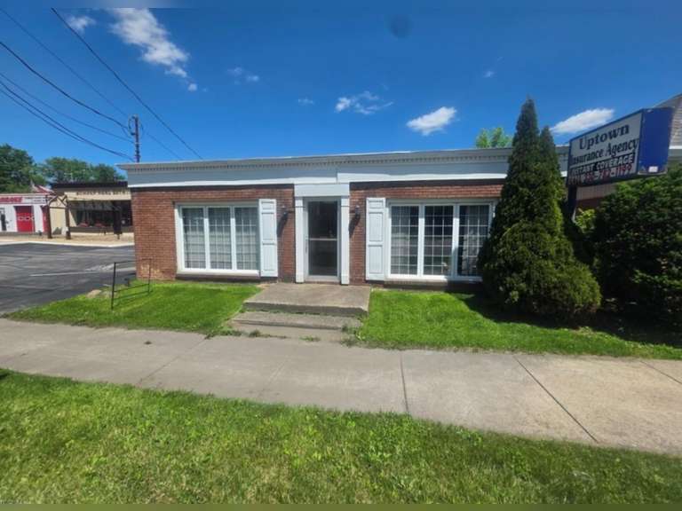 COMMERCIAL REAL ESTATE ONLINE AUCTION. BOARDMAN OH