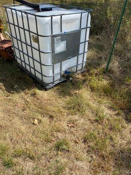 275-Gallon Intermediate Bulk Container (IBC) with Metal Cage