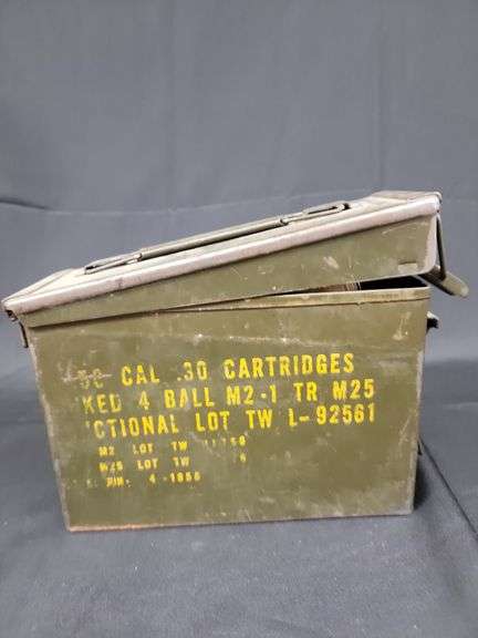 Ammo can with Ammo