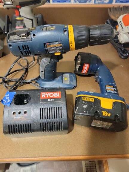 Ryobi drill, flashlight, battery and charger
