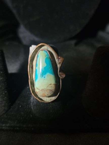 Copper ring with unique turquoise stone size 6