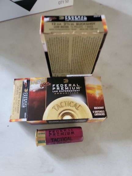 Federal ammunition shotgun shells 12 gauge 2 3/4 in, 10 shells, two boxes
