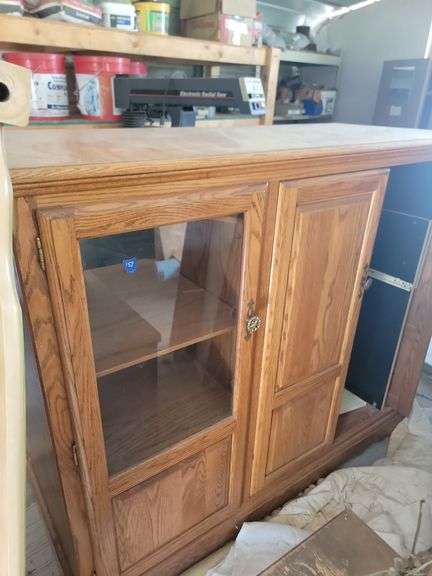 Oak entertainment center