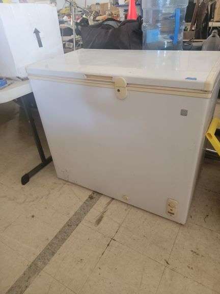 General Electric Deep freezer