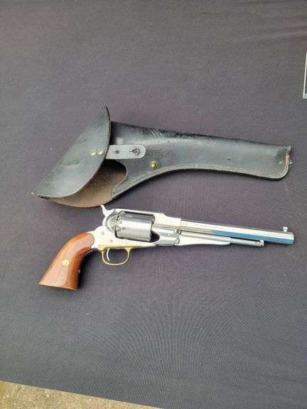 F.Lli Pietta Black Powder .44 Cal Pistol with Serial #165611