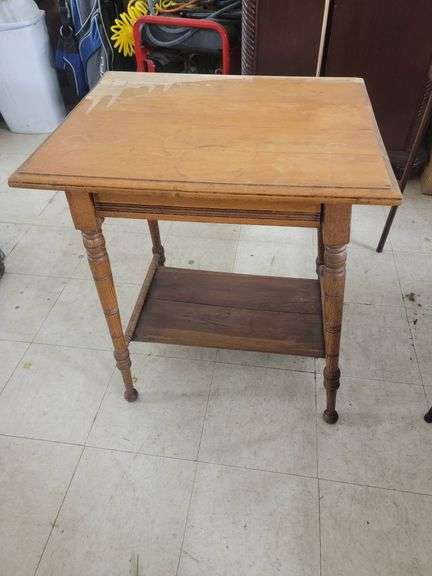 Wooden Side Table with Turned Legs and Lower Shelf