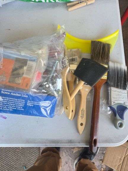 Paint Brushes and Wall Anchors Set