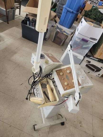 Ceevo ESTY-QEIV Facial Machine with Accessories